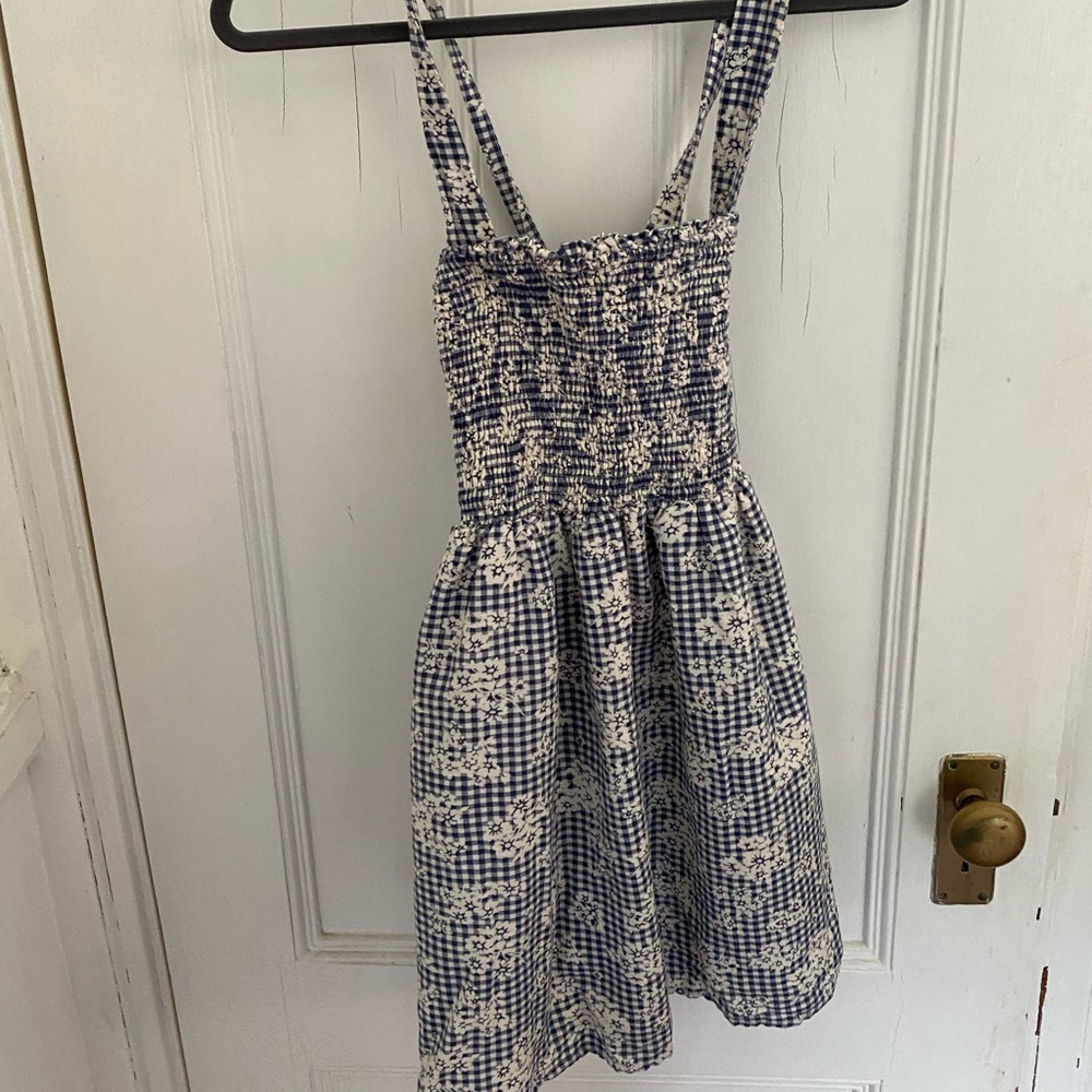 American eagle smocked mini dress in blue check